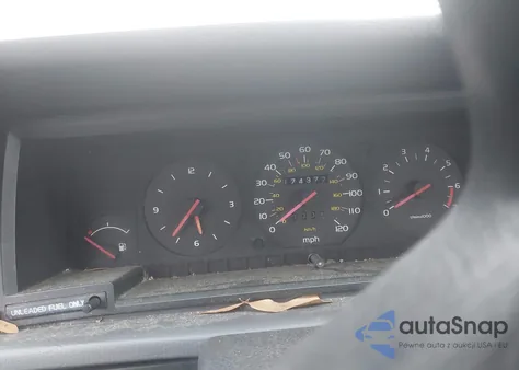 1990 Volvo 740 Gl z USA, uszkodzony, nr VIN YV1FA8847L1402426